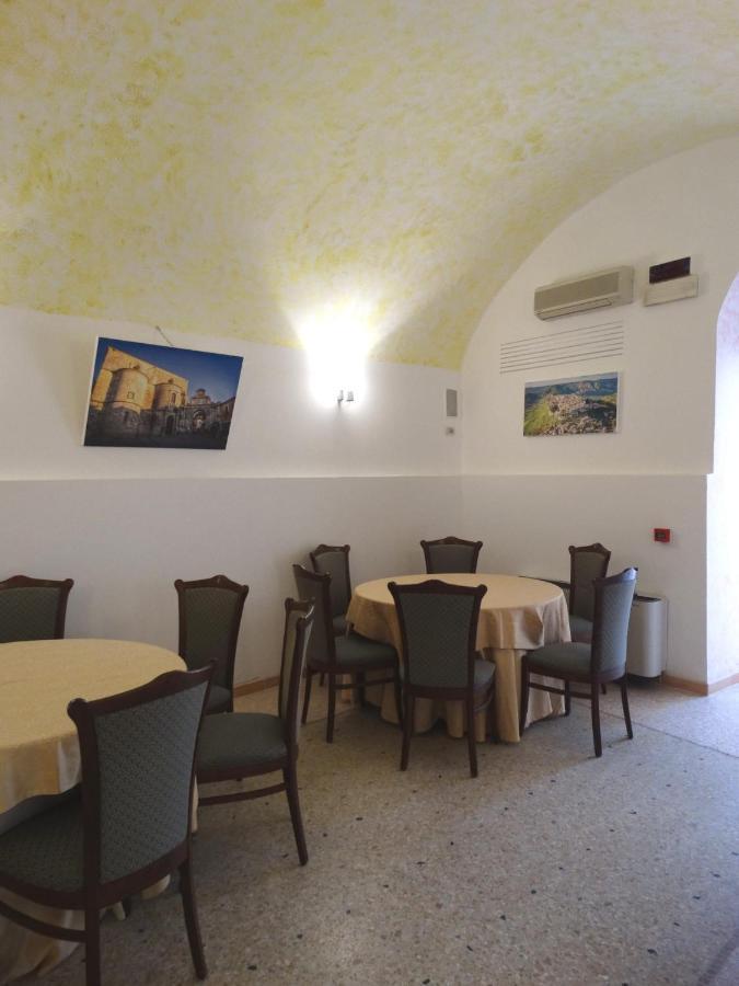 Hotel San Giuseppe Джераче Екстериор снимка