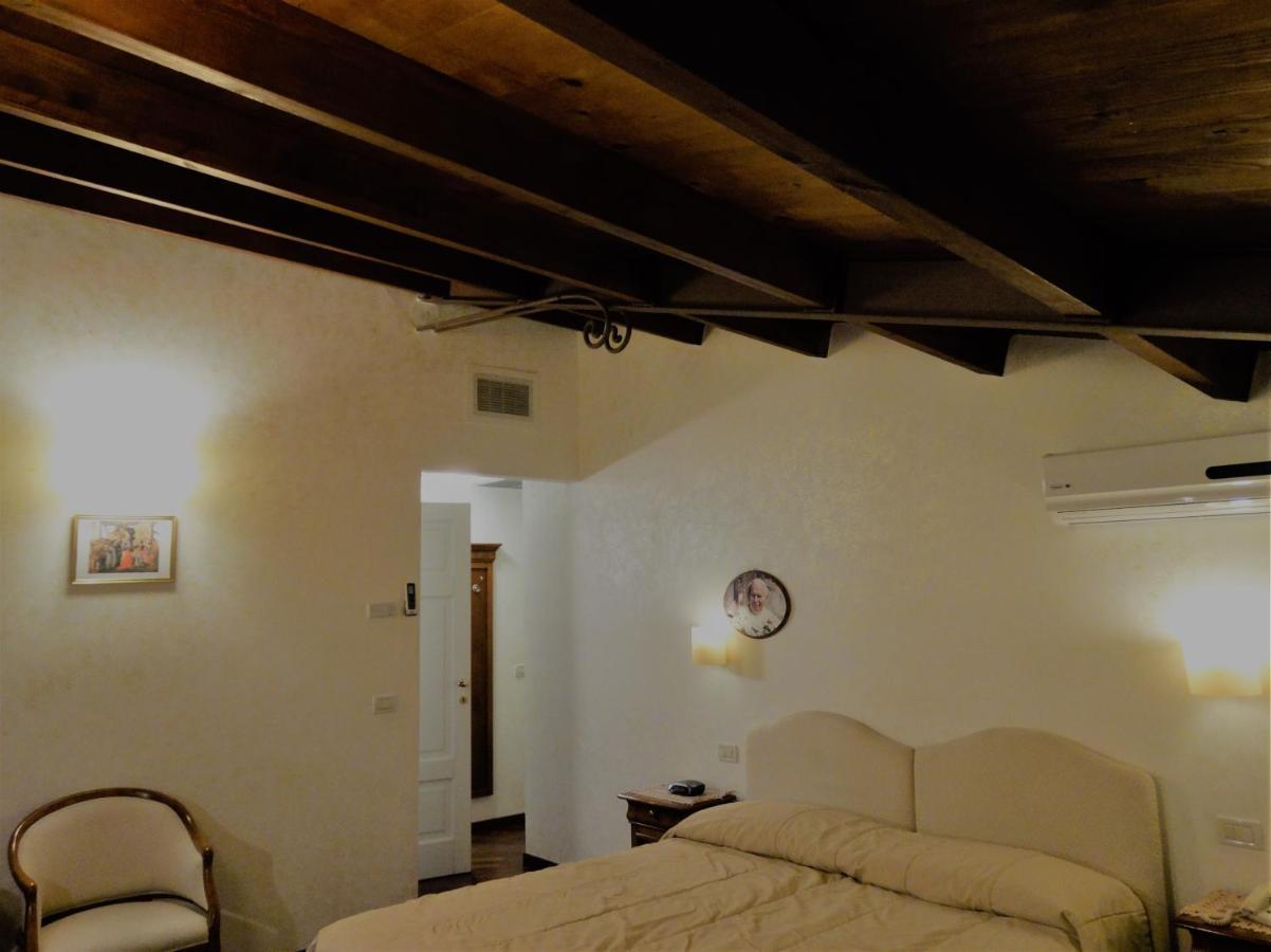 Hotel San Giuseppe Джераче Екстериор снимка