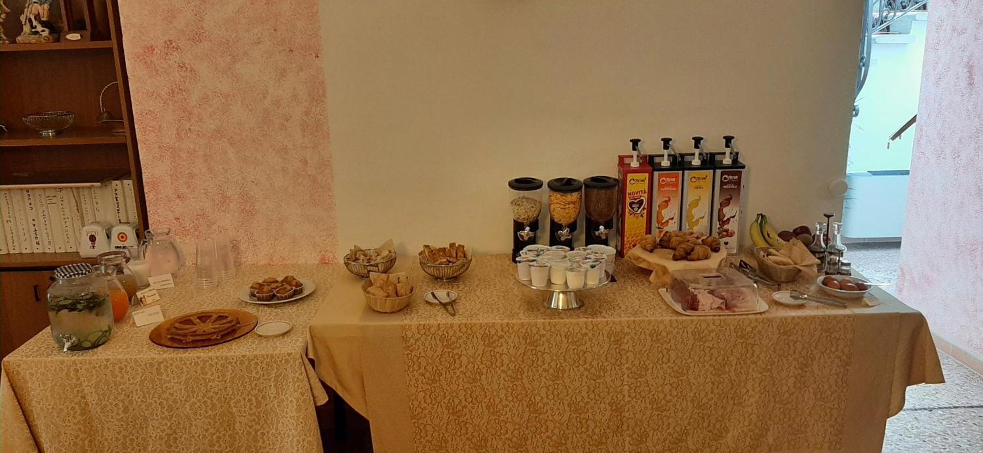 Hotel San Giuseppe Джераче Екстериор снимка